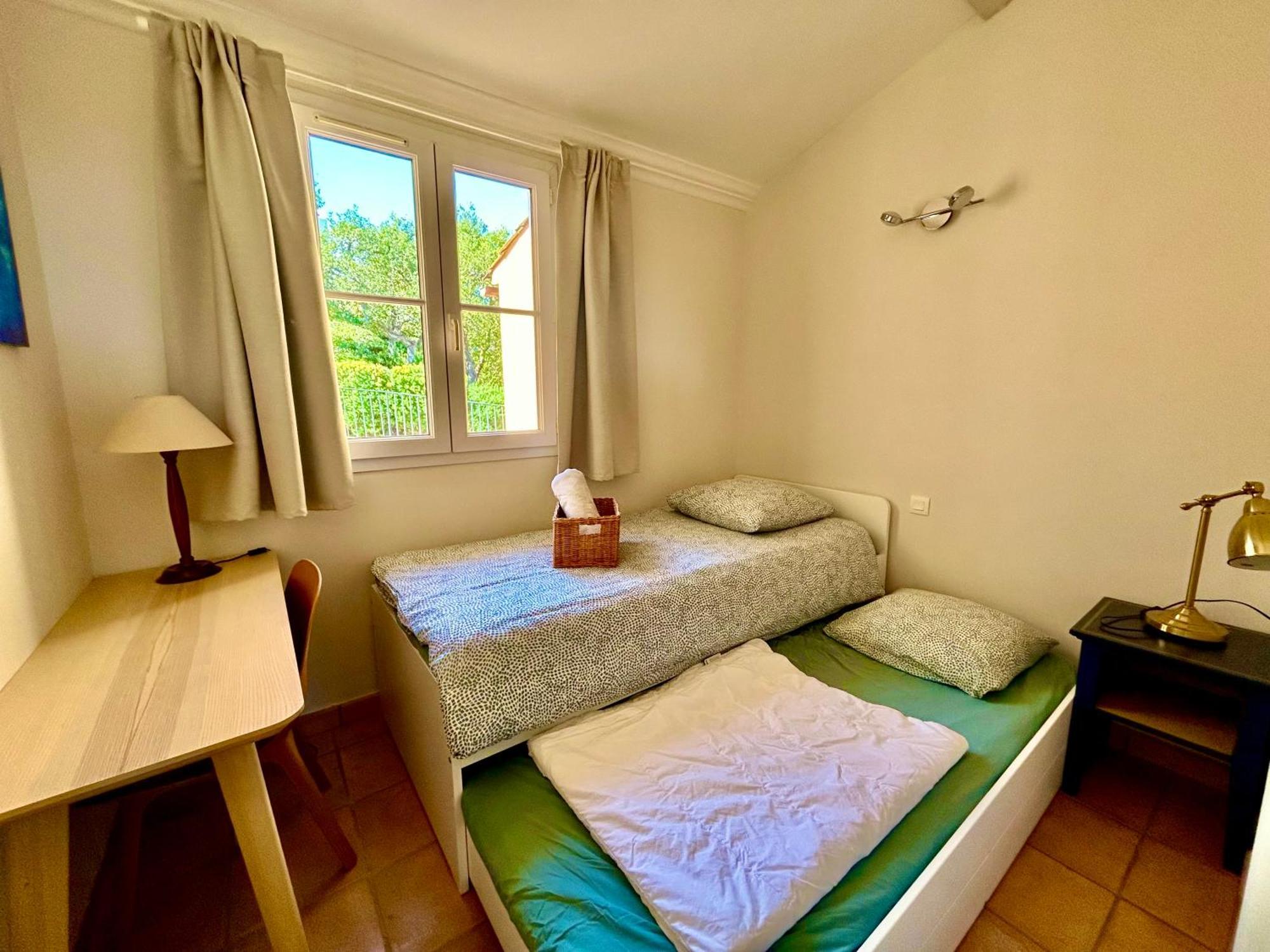 Les Restanques 3120 Vue Mer 3 Chambres Grimaud Exterior photo